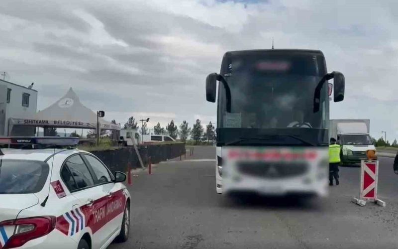 Jandarma, Yolcu Otobüslerinde Emniyet Kemeri Denetimini Artırdı