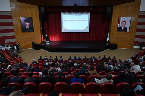 Stres ve Öfke Yönetimi ile Yöneticilere Yönelik Etik Eğitimi Erzurum'da Gerçekleştirildi.