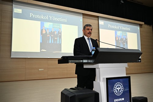 Kamuda/Yaşamda Protokol ve Davranış Kuralları Hizmet İçi Eğitim Semineri Erzurum'da Gerçekleştirildi.