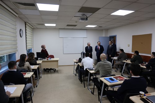 Ankara Üniversitesi Rektörü Sayın Prof. Dr. Necdet ÜNÜVAR 111. Dönem Kaymakam Adayları Yabancı Dil Kursu'nu Ziyaret Etti.