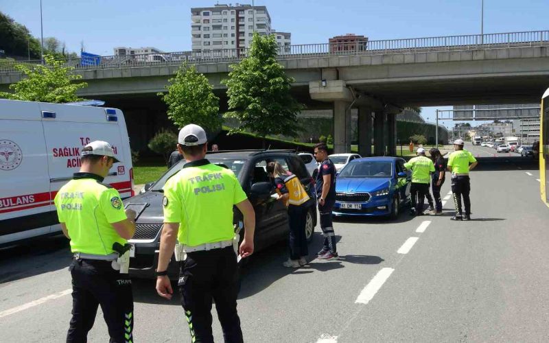 Trabzon’da ‘Fermuar Sistemiyle Yaşama Yol Ver’ Etkinliği Gerçekleştirildi
