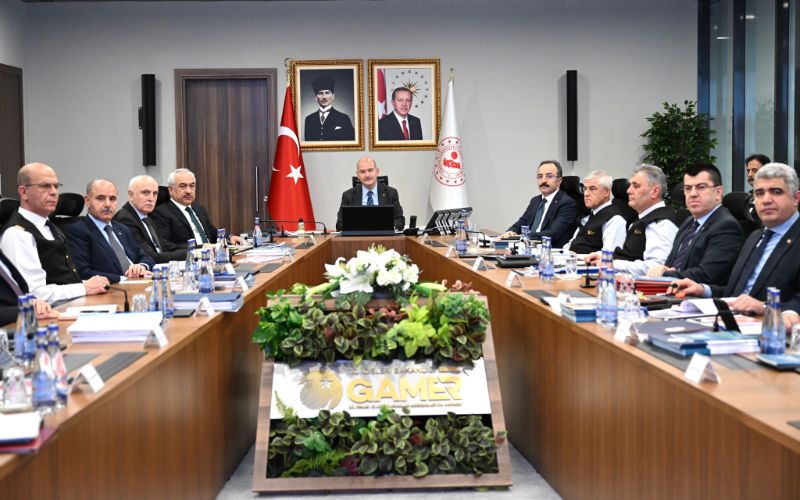 Bakanımız Sn. Süleyman Soylu'nun başkanlığında bakanlığımızda, Güvenlik ve Koordinasyon Toplantısı gerçekleştirildi.