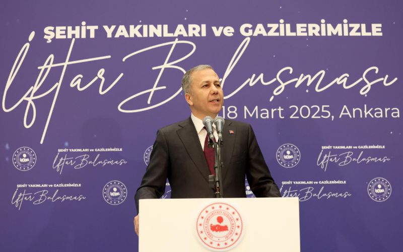 İçişleri Bakanımız Sayın Ali Yerlikaya’nın ev sahipliğinde 18 Mart Çanakkale Zaferi ve Şehitleri Anma Günü vesilesiyle İçişleri Bakanlığında iftar programı düzenlendi.
