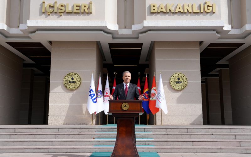 İçişleri Bakanımız Sayın Ali Yerlikaya, Gündem ve Trafik Tedbirleri Konularında Açıklamalarda Bulundu