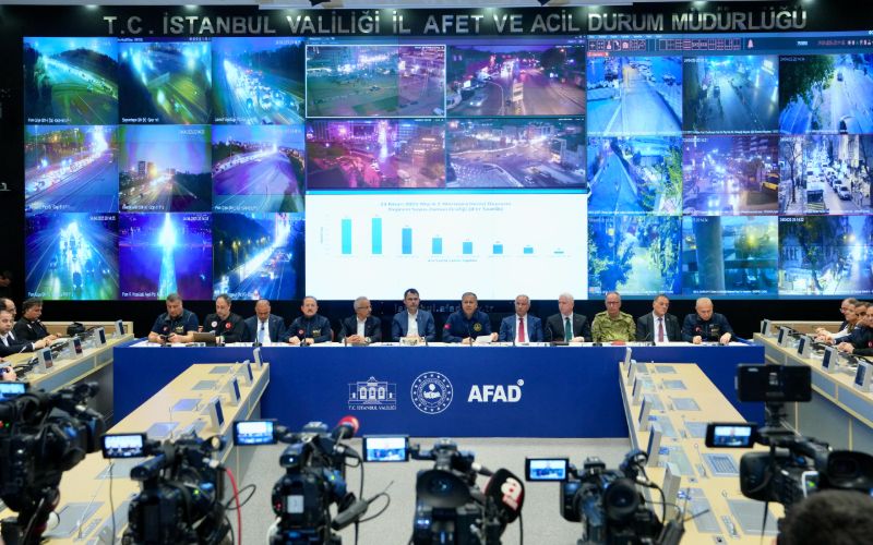 İçişleri Bakanımız Sayın Ali Yerlikaya, İstanbul’da Meydana Gelen Depremlere İlişkin Açıklamalarda Bulundu 