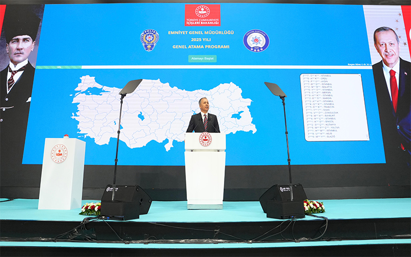 İçişleri Bakanımız Sayın Ali Yerlikaya, Emniyet Genel Müdürlüğü 2025 Yılı Genel Atama Programına katıldı.