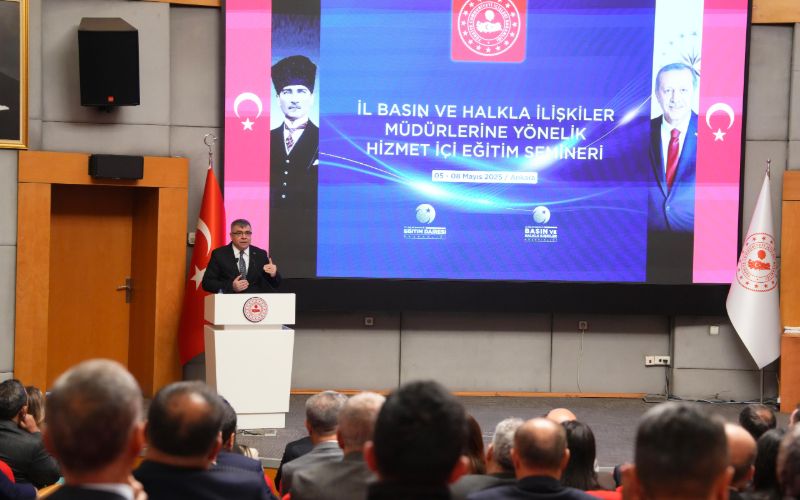 İçişleri Bakanlığı Eğitim Daire Başkanlığımız tarafından, 81 ilimizin Basın ve Halkla İlişkiler Müdürlerinin katılımıyla düzenlenen “Hizmet İçi Eğitim Semineri” programı Ankara’da gerçekleştirildi.