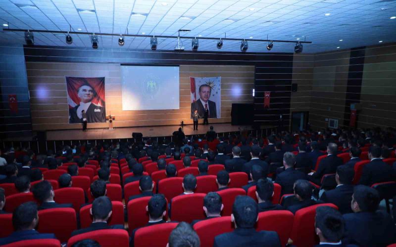 Polis Adaylarına "Farkındalık, Moral ve Motivasyon" Konferansı